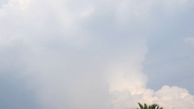 What Causes Isolated Showers on Otherwise Clear Days