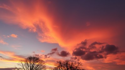 When the Sky Joins the Plot Twist of Your Monday