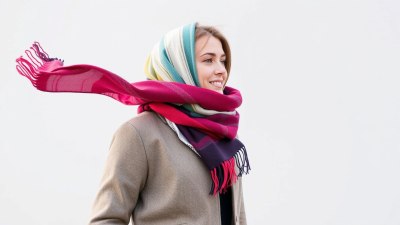 Why Every Scarf Ends Up in a Custody Battle With the Wind