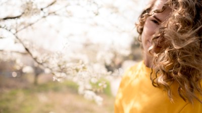 Why Spring Weather Changes Its Mind Every 12 Minutes